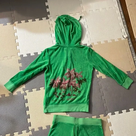 Vintage Juicy Couture Vibrant Green Terrycloth Set - Picture 5 of 7